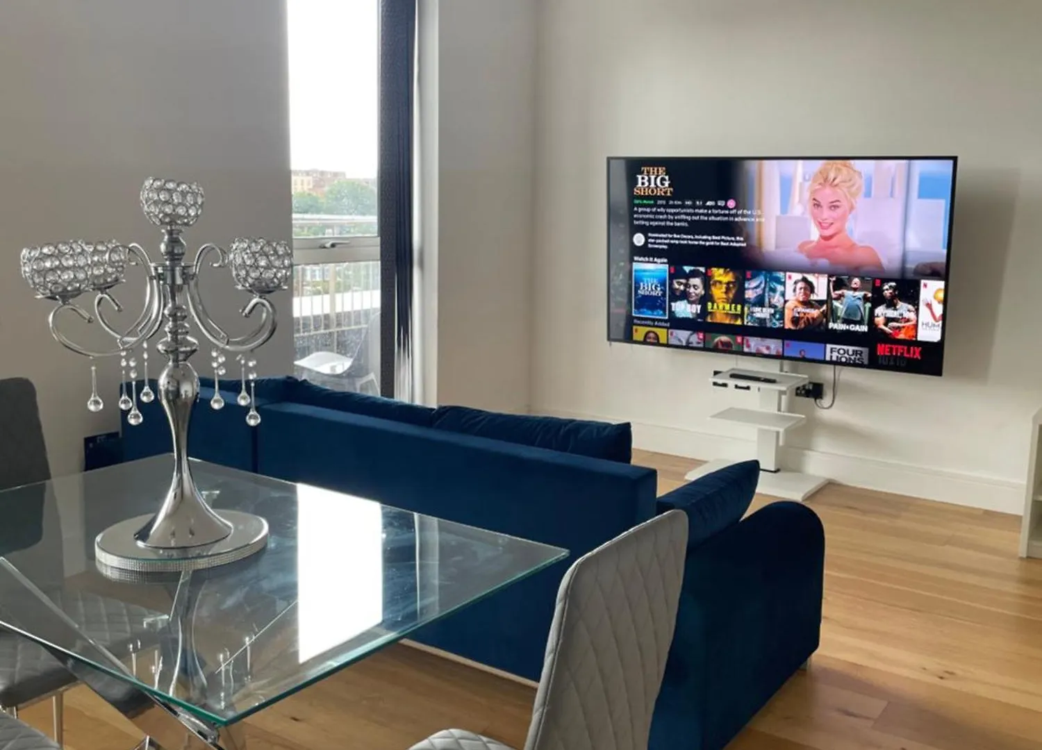 Luxury Top Floor Penthouse Apartment Near Heathrow Londyn